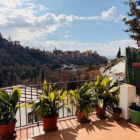 Cueva La Bonica - Hostatel Apartment Гранада Екстериор снимка