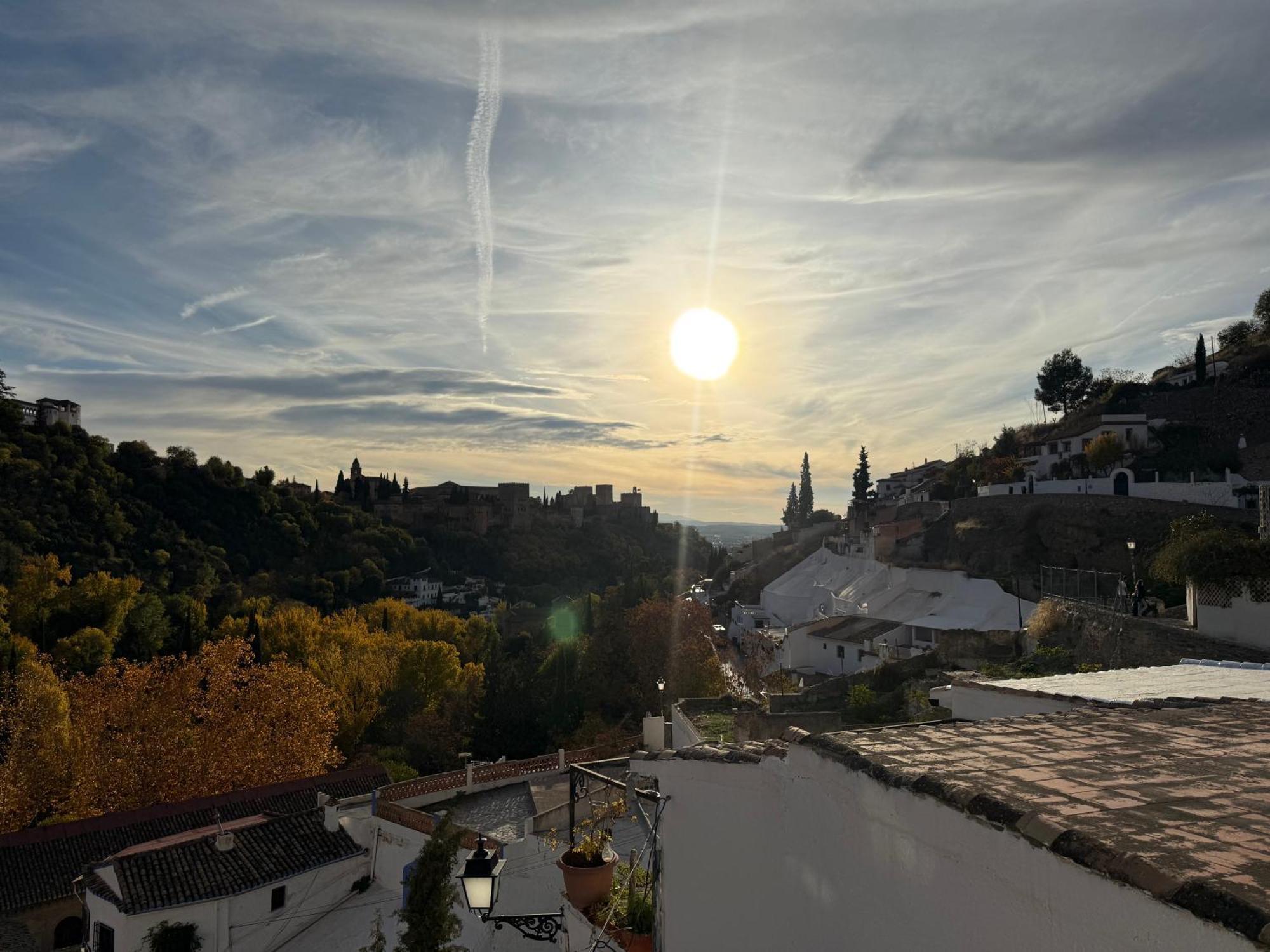 Cueva La Bonica - Hostatel Apartment Гранада Екстериор снимка