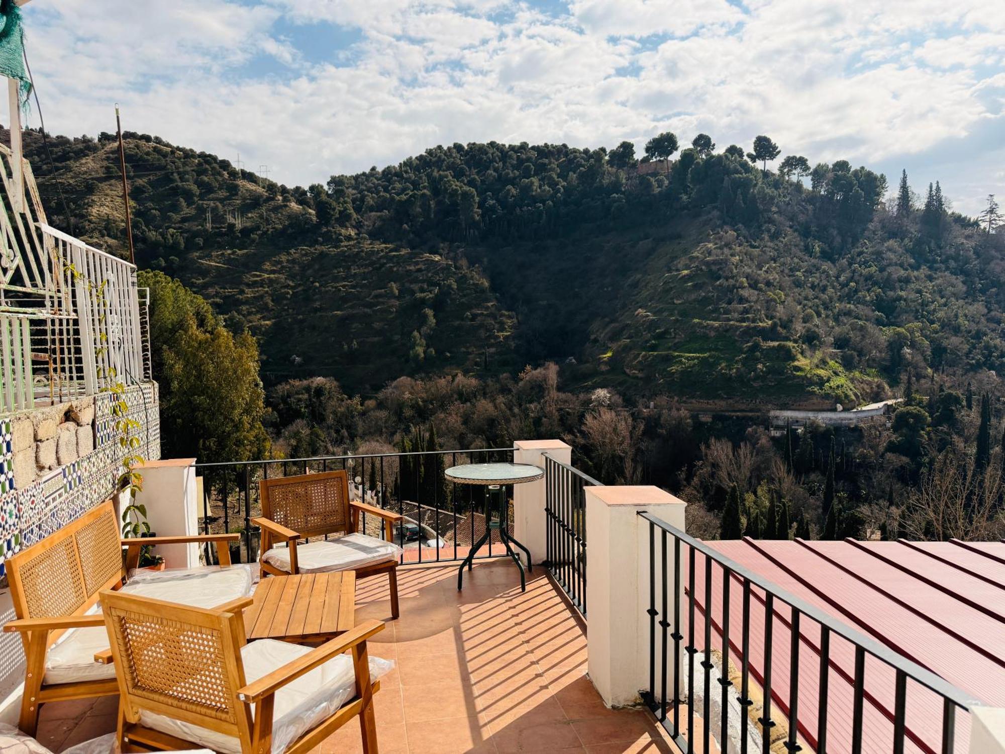 Cueva La Bonica - Hostatel Apartment Гранада Екстериор снимка