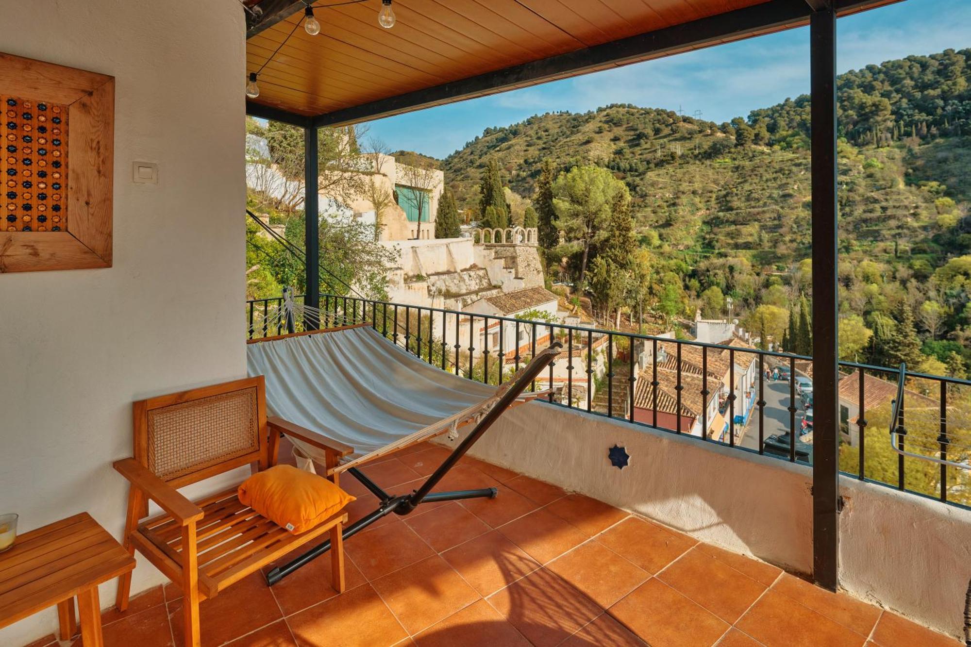Cueva La Bonica - Hostatel Apartment Гранада Екстериор снимка