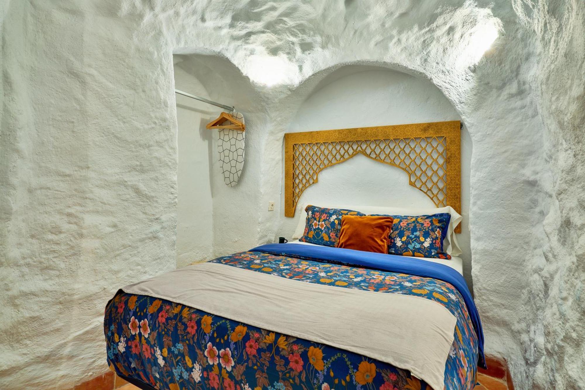 Cueva La Bonica - Hostatel Apartment Гранада Екстериор снимка